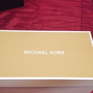 Women Michael Kors Shoes BRAND NEW!